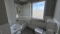 Badezimmer mit Tageslicht