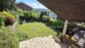 Blick vom Obergeschoss auf den Garten