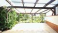 Terrasse mit Blick in Garten