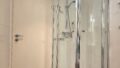 Blick auf die Dusche