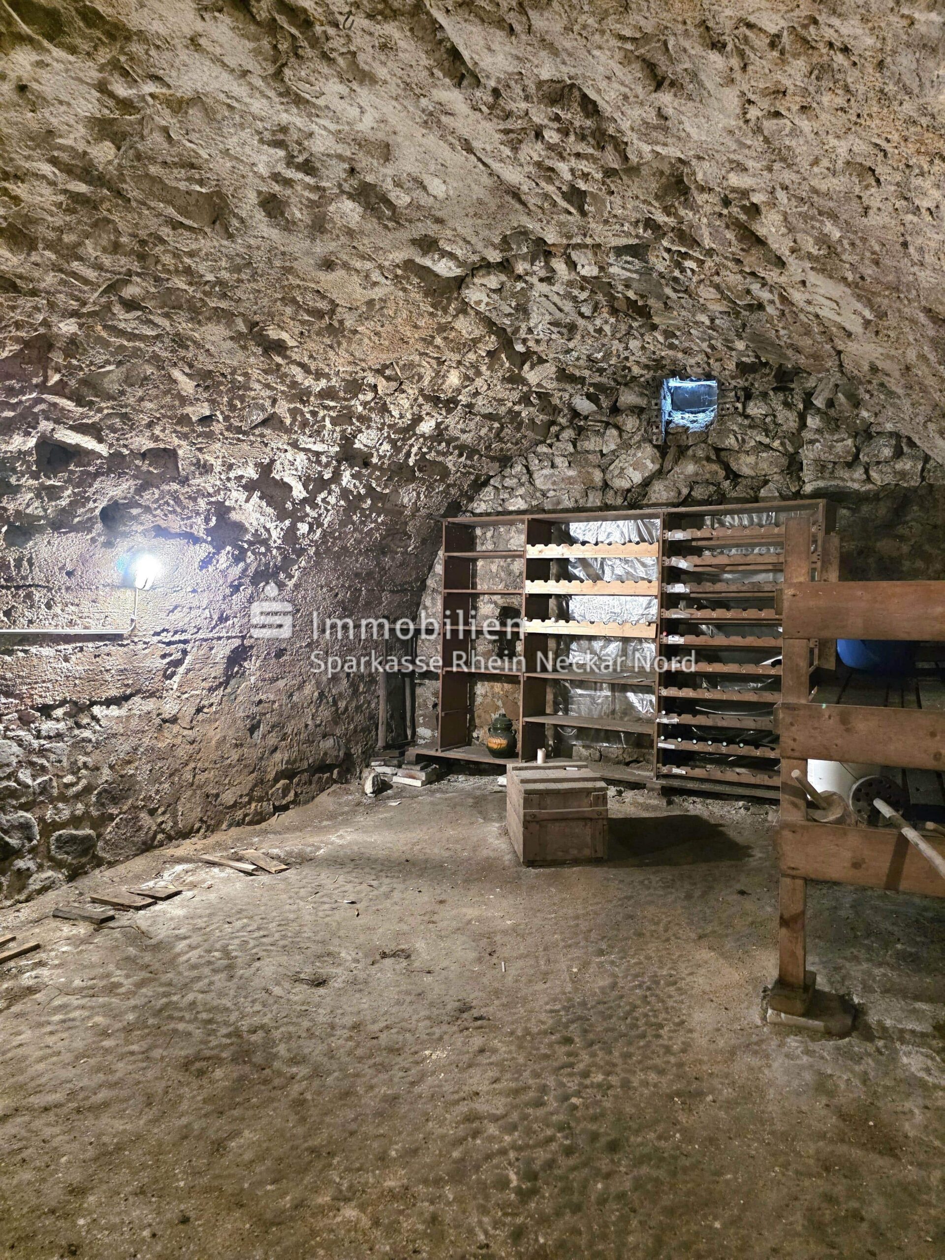 Gewölbekeller in der Scheune