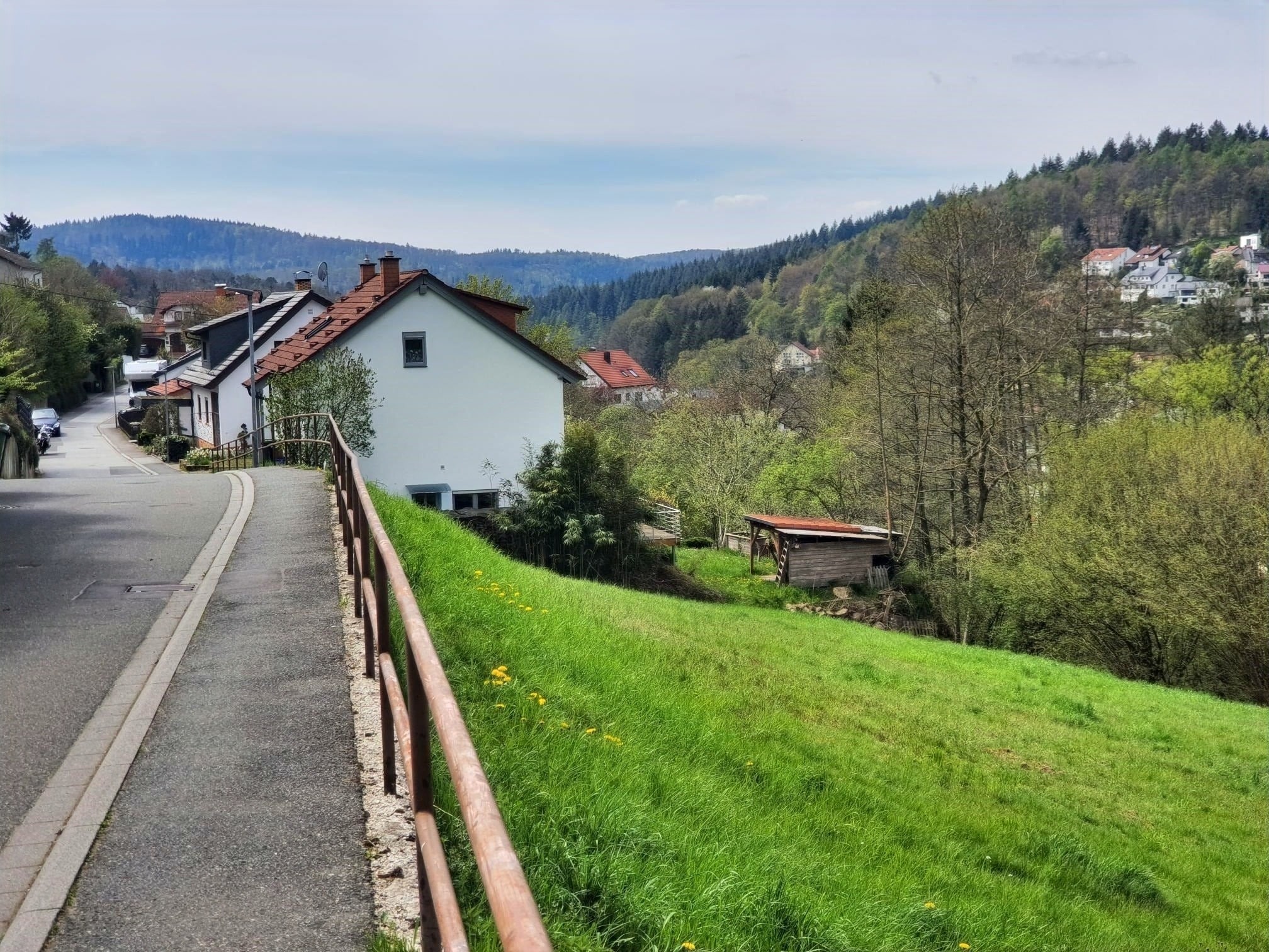 Ansicht von der Straße aus