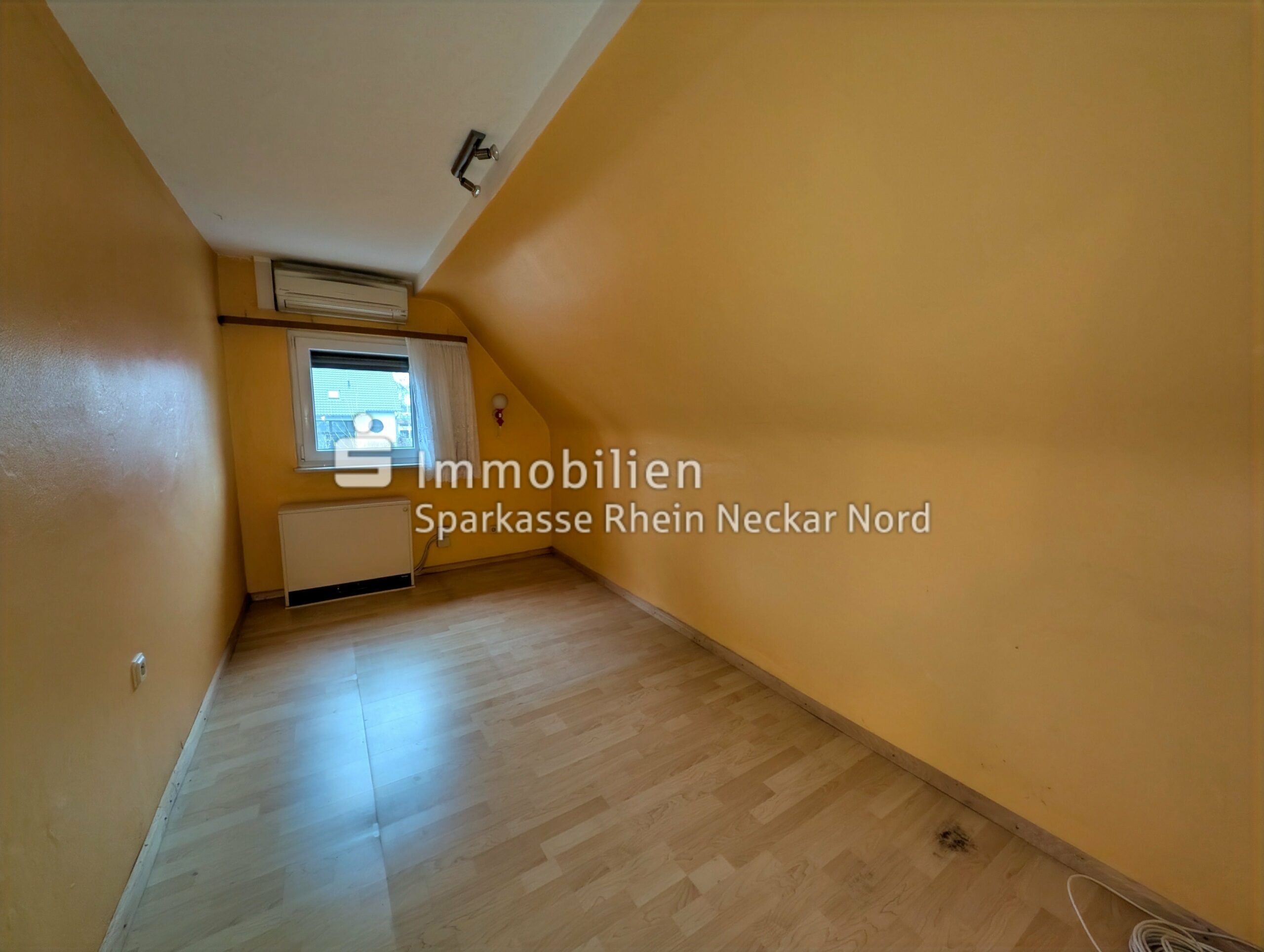 Zimmer im Dachgeschoss