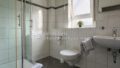 Hotelzimmer Duschbad