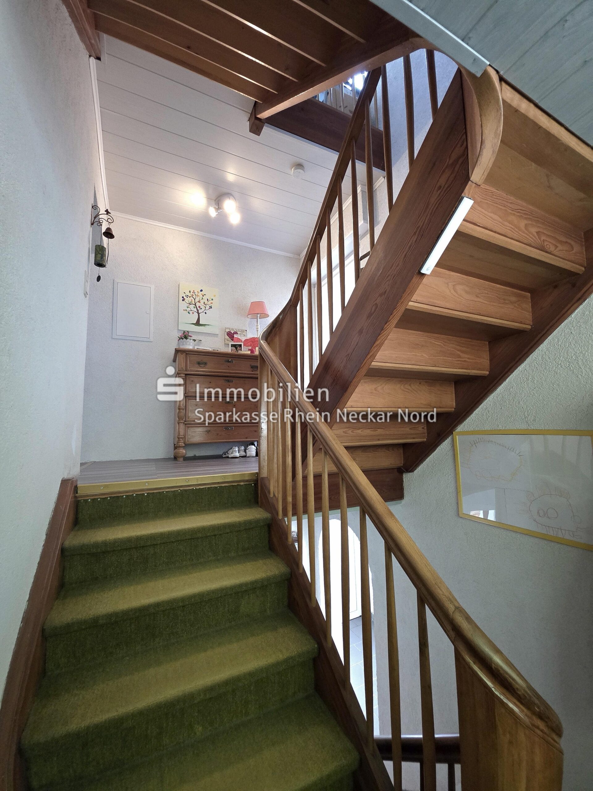 Treppenhaus zum OG