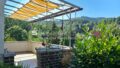 seitlicher Eingang Terrasse