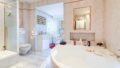 Badezimmer Wohnung EG