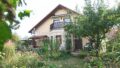 Haus von Garten aus